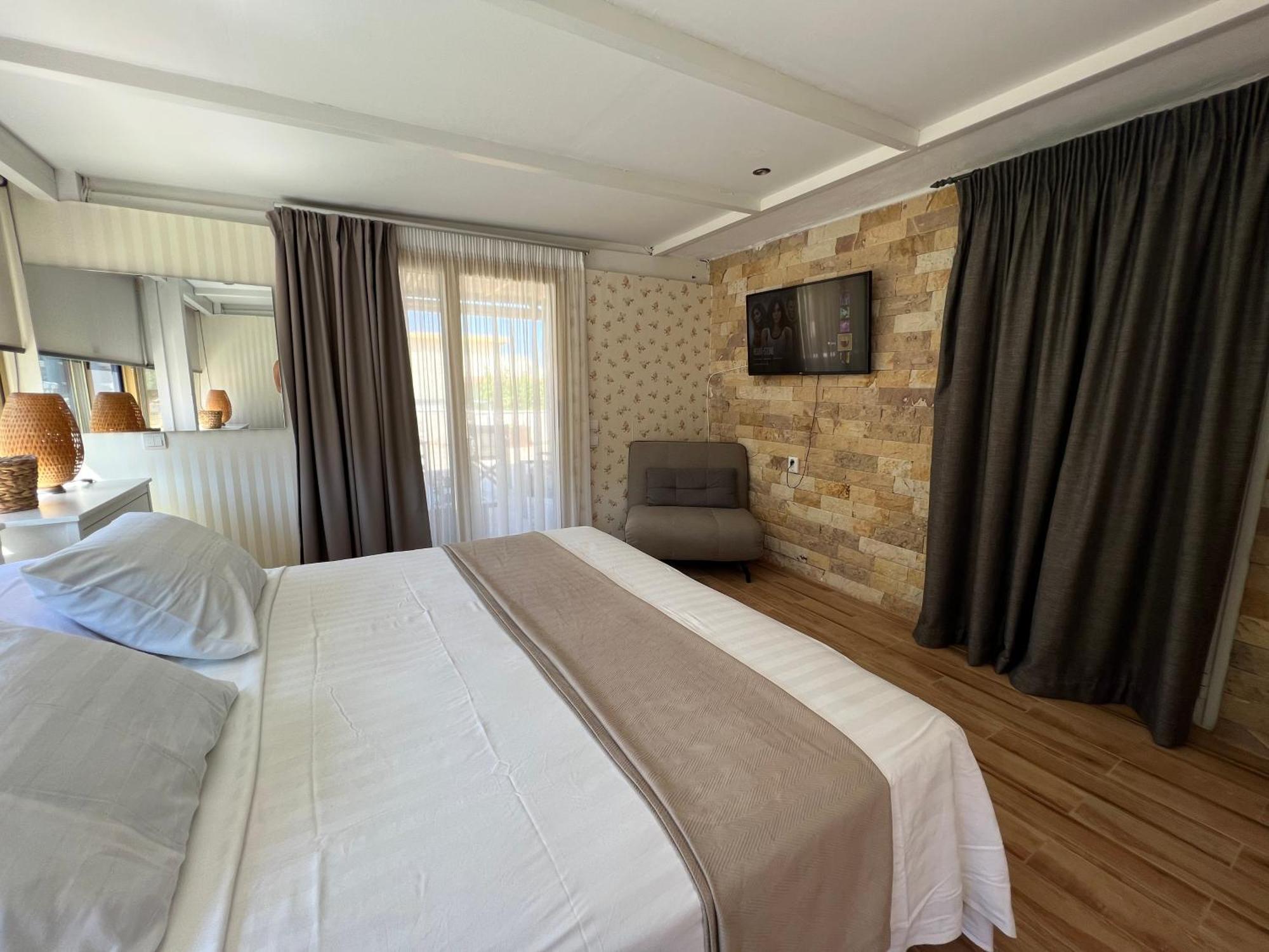 Reginas Apartments Ιξιά Εξωτερικό φωτογραφία